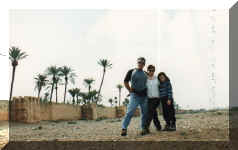 Maroc - Avril 2000 - Merci de cliquer sur l'image pour avoir une vision plein �cran. Pour revenir, utilisez la fl�che PRECEDENTE de votre navigateur.