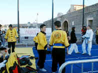 h12 kung fu telethlon_04.jpg (38158 octets)